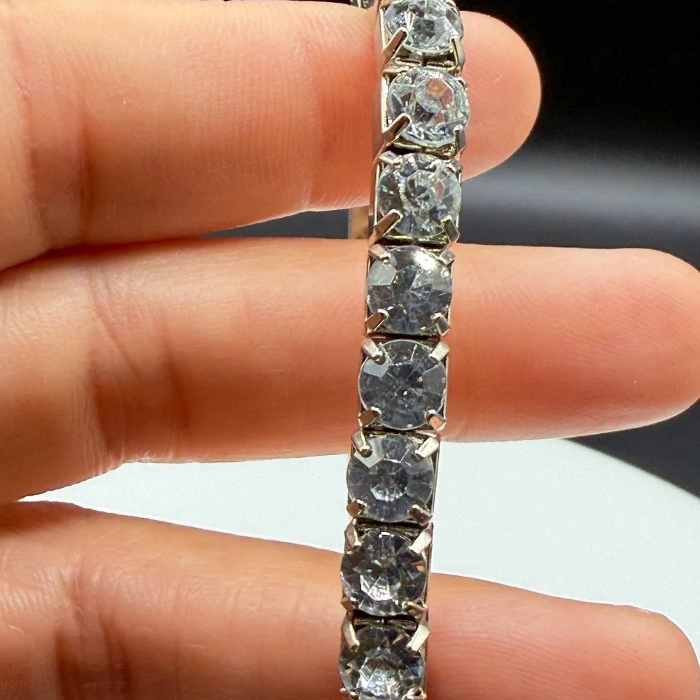 Clear Crystal Rhinestone Silver Tone Stretch Tennis Bracelet Statement Gift
